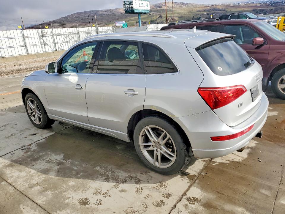 79122605 :رقم المزاد ، WA1LKAFPXAA085288 vin ، 2010 Audi Q5 مزاد بيع