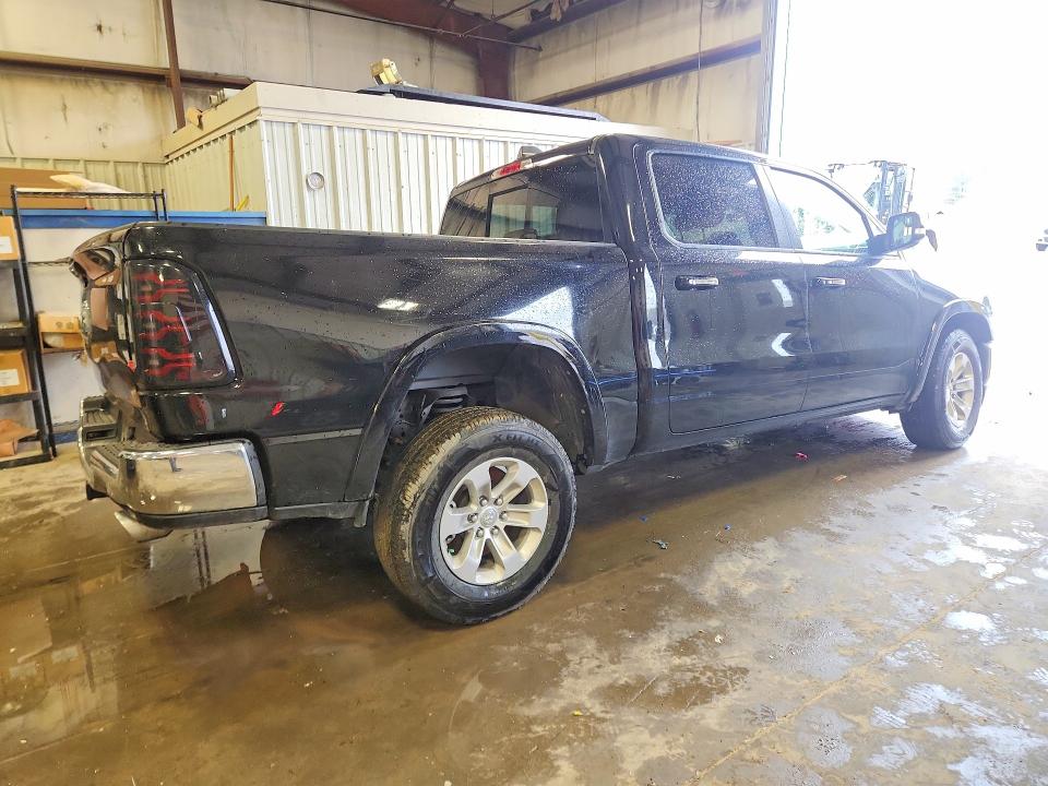 42077886 :رقم المزاد ، 1C6SRFJM6NN130482 vin ، 2022 Ram 1500 مزاد بيع