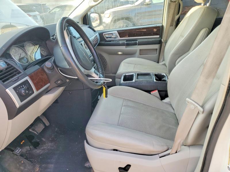 Продаж на аукціоні авто 2010 Chrysler Town & Country, vin: 2A4RR8D11AR399355, номер лоту: 47153286