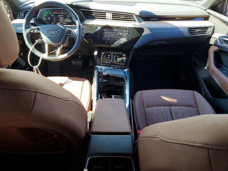46953416 :رقم المزاد ، WA1CAAGE5RB032617 vin ، 2024 Audi Q8 E-tron مزاد بيع