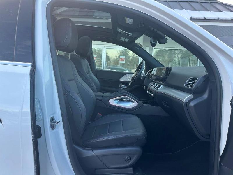Продажа на аукционе авто 2025 Mercedes-benz Gle, vin: 4JGFB4FB5SB465753, номер лота: 41748656