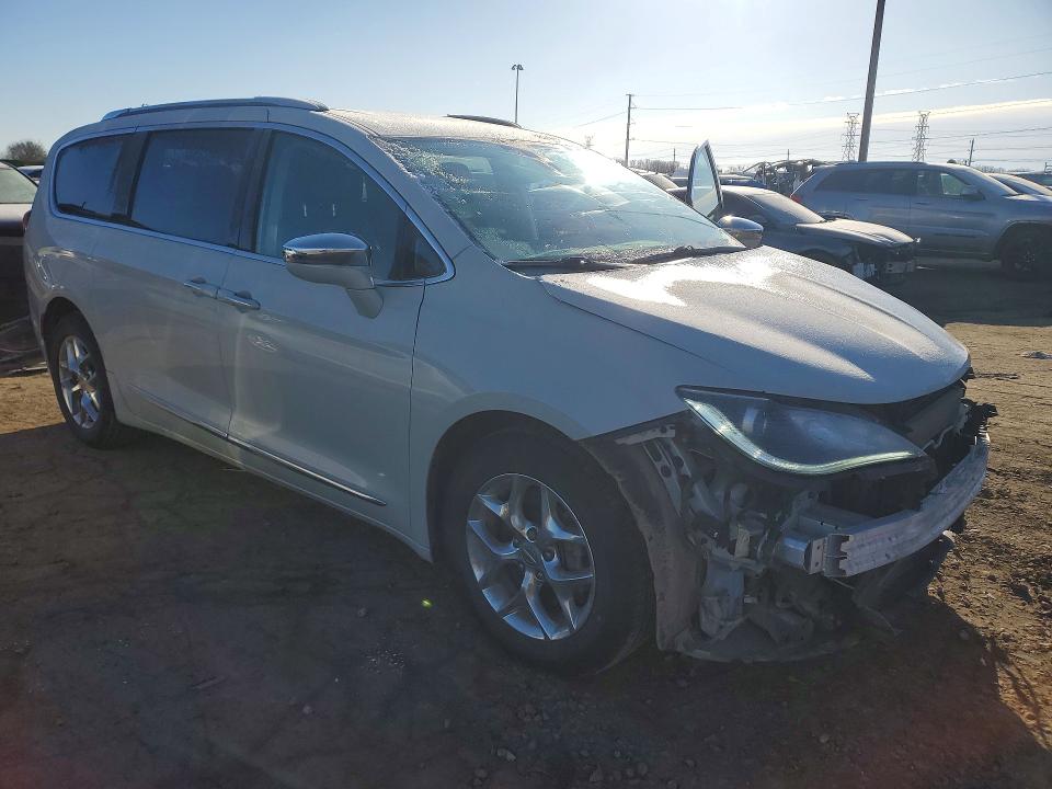 79564085 :رقم المزاد ، 2C4RC1GG0LR100598 vin ، 2020 Chrysler Pacifica مزاد بيع