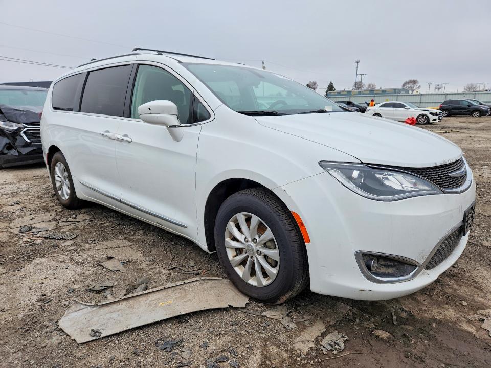 2018 Chrysler Pacifica მანქანა იყიდება აუქციონზე, vin: 2C4RC1BG3JR280597, აუქციონის ნომერი: 77754795