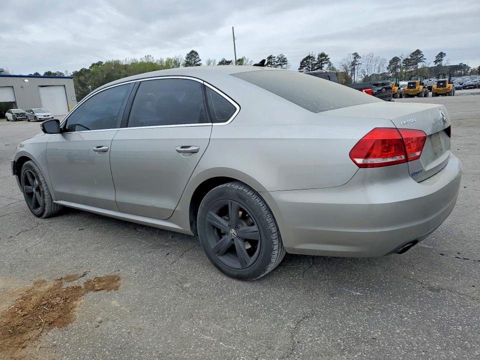2013 Volkswagen Passat მანქანა იყიდება აუქციონზე, vin: 1VWBH7A30DC078315, აუქციონის ნომერი: 47503936