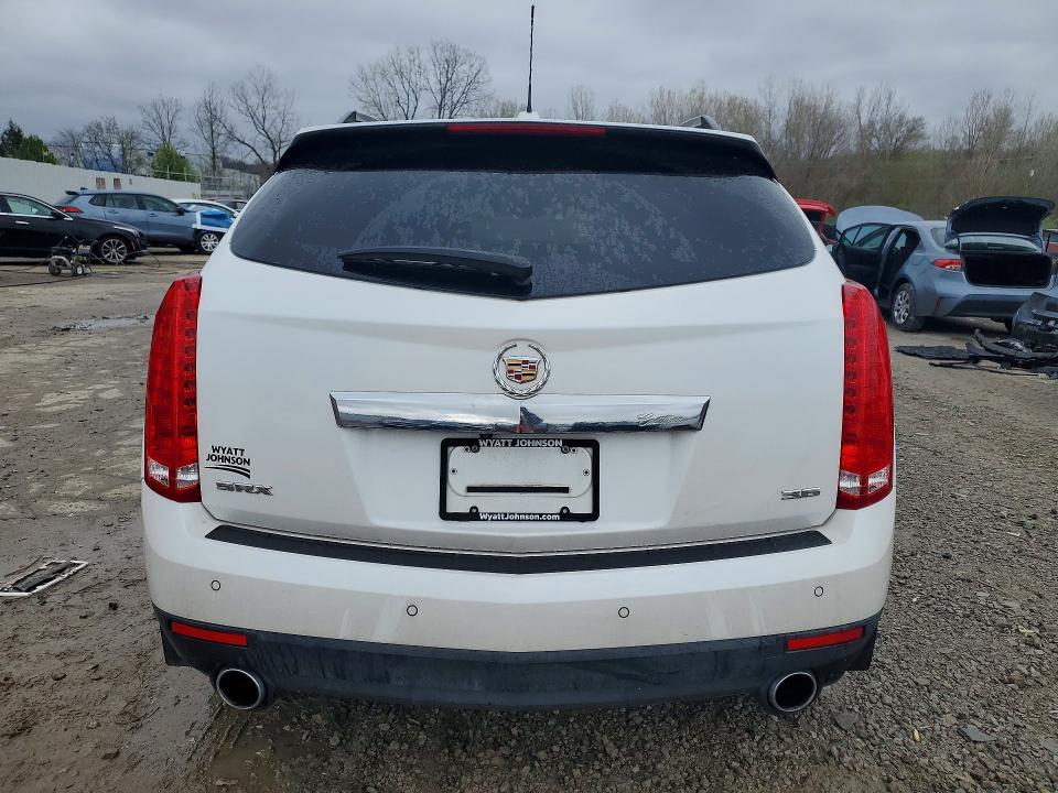 Продажа на аукционе авто 2016 Cadillac Srx, vin: 3GYFNBE32GS556172, номер лота: 47581926