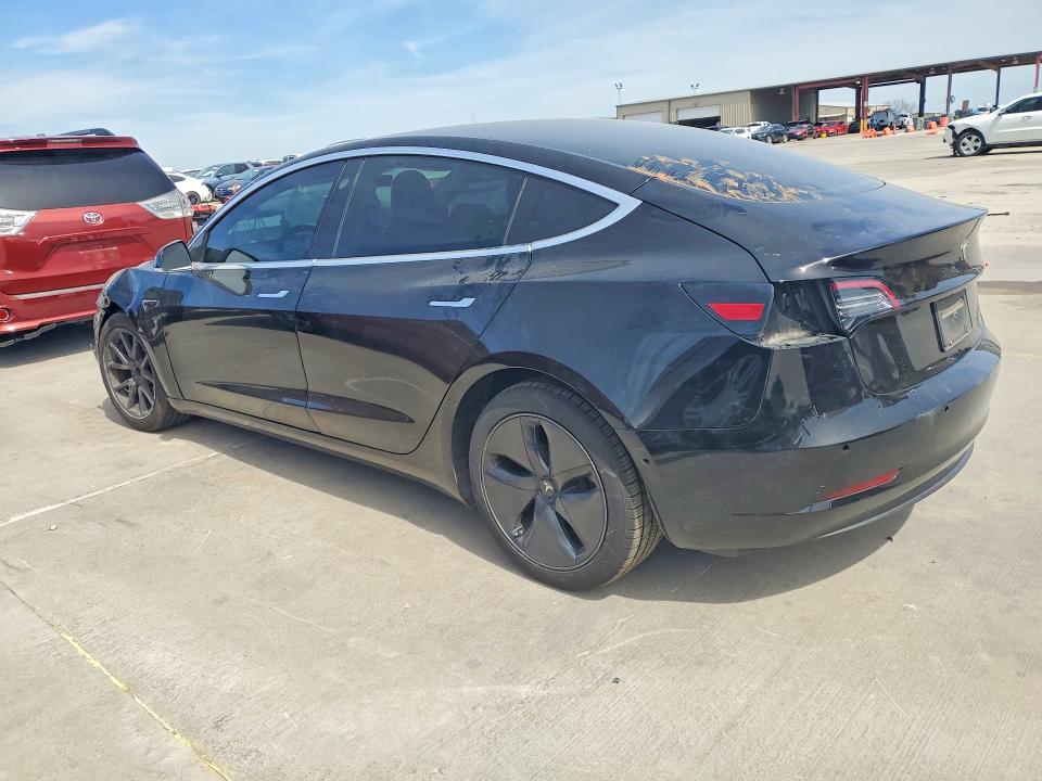 46529526 :رقم المزاد ، 5YJ3E1EA4KF189987 vin ، 2019 Tesla Model 3 مزاد بيع