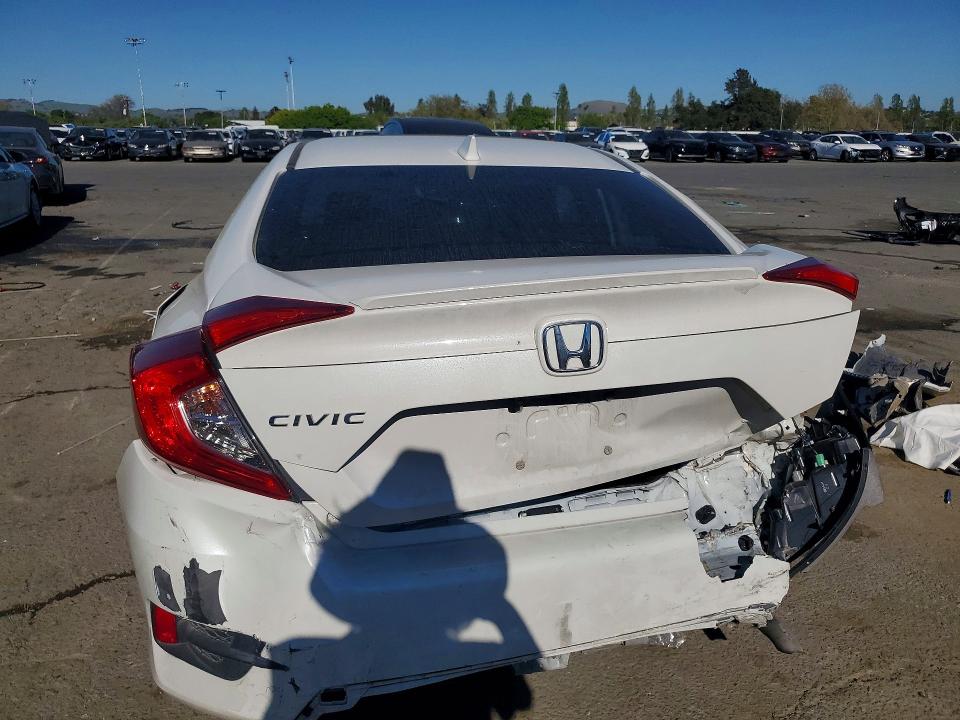 Продажа на аукционе авто 2019 Honda Civic, vin: JHMFC1F74KX002922, номер лота: 46510296