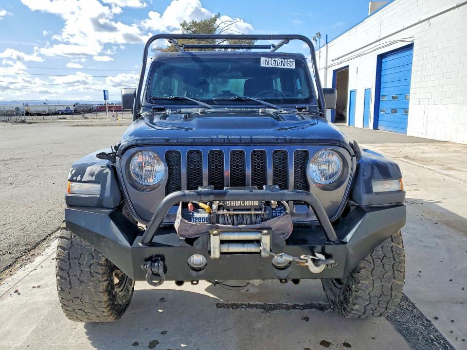 79676705 :رقم المزاد ، 1C4HJXDGXJW198987 vin ، 2018 Jeep Wrangler Unlimited مزاد بيع