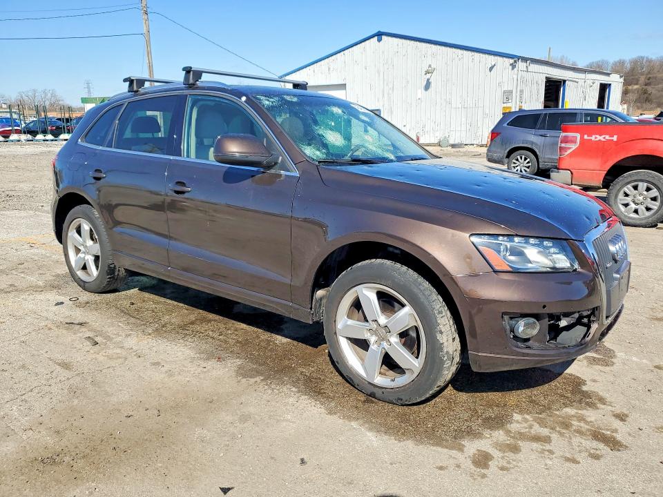 46428556 :رقم المزاد ، WA1LFAFP0BA105702 vin ، 2011 Audi Q5 مزاد بيع
