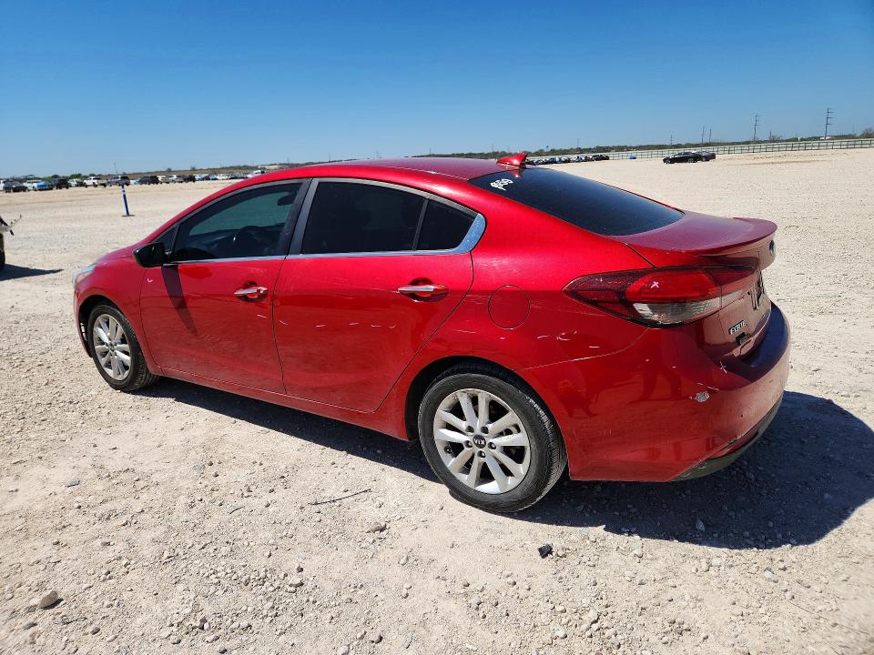 2017 Kia Forte მანქანა იყიდება აუქციონზე, vin: 3KPFL4A78HE058266, აუქციონის ნომერი: 46560096