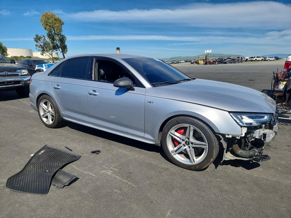 Продаж на аукціоні авто 2018 Audi S4, vin: WAUB4AF44JA113455, номер лоту: 46860896