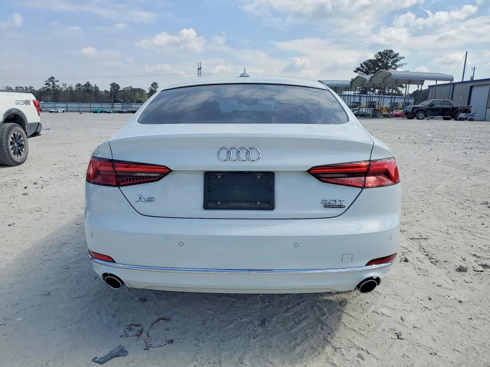 47814546 :رقم المزاد ، WAUBNCF59JA005785 vin ، 2018 Audi A5 مزاد بيع