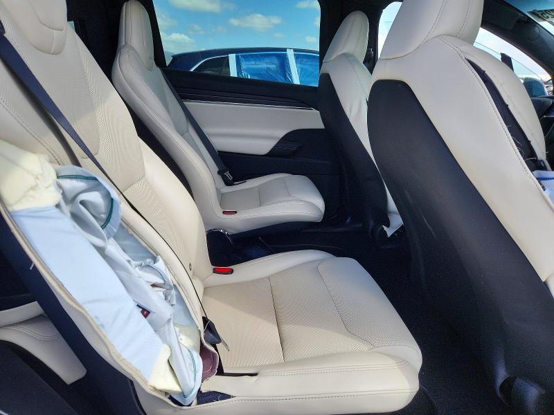 Продаж на аукціоні авто 2025 Tesla Model X, vin: 7SAXCBE65SF470871, номер лоту: 79428725