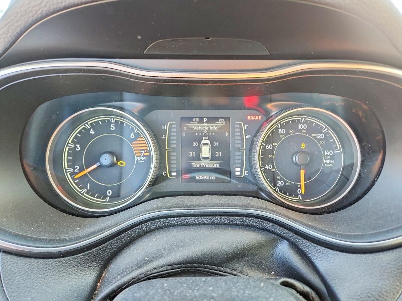 46585856 :رقم المزاد ، 1C4PJLCB6LD511400 vin ، 2020 Jeep Cherokee مزاد بيع