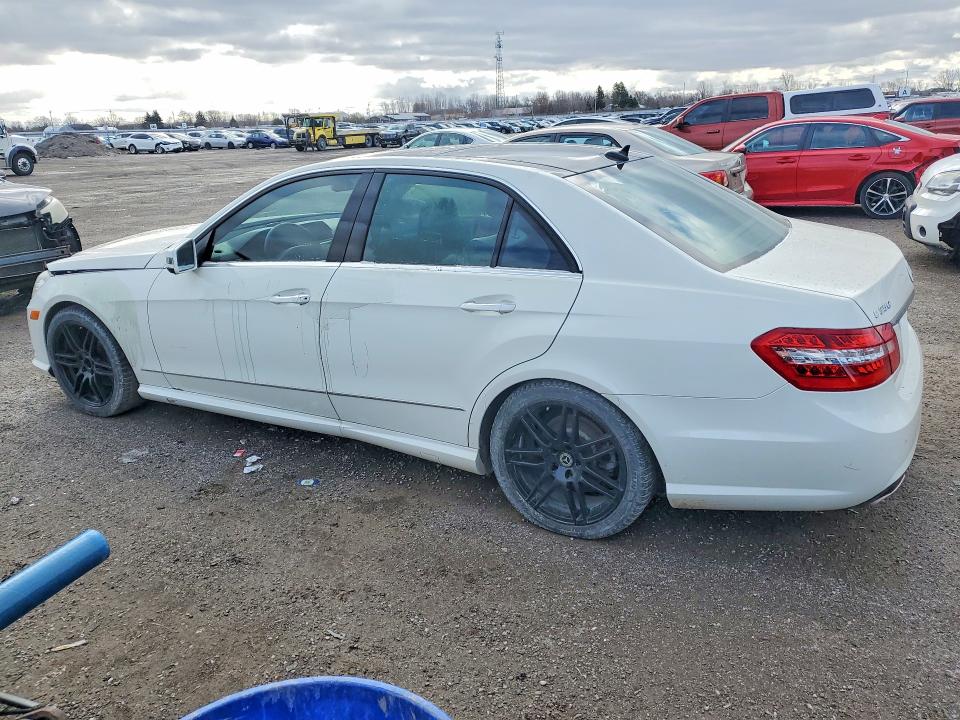 2010 Mercedes-benz E მანქანა იყიდება აუქციონზე, vin: WDDHF8HBXAA152519, აუქციონის ნომერი: 45827946