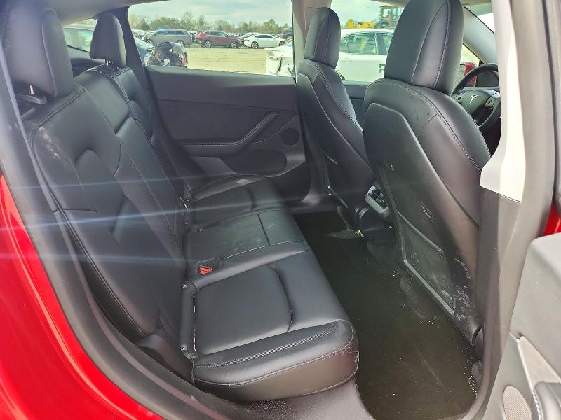 46188956 :رقم المزاد ، 7SAYGDEF8NF327776 vin ، 2022 Tesla Model Y مزاد بيع