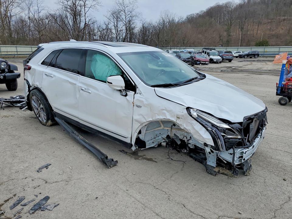 46637786 :رقم المزاد ، 1GYKNDRSXRZ723234 vin ، 2024 Cadillac Xt5 مزاد بيع