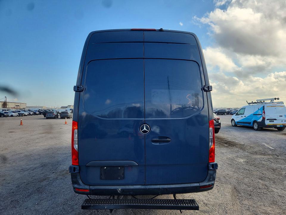 2019 Mercedes-benz Sprinter მანქანა იყიდება აუქციონზე, vin: WD4PF1CD6KP135632, აუქციონის ნომერი: 79969725