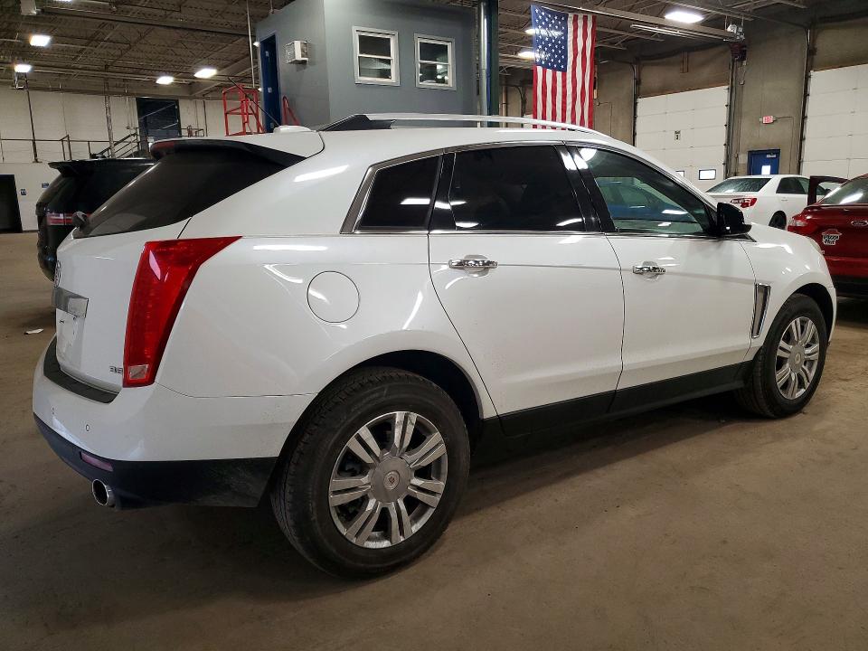 41939986 :رقم المزاد ، 3GYFNEE31FS583704 vin ، 2015 Cadillac Srx مزاد بيع