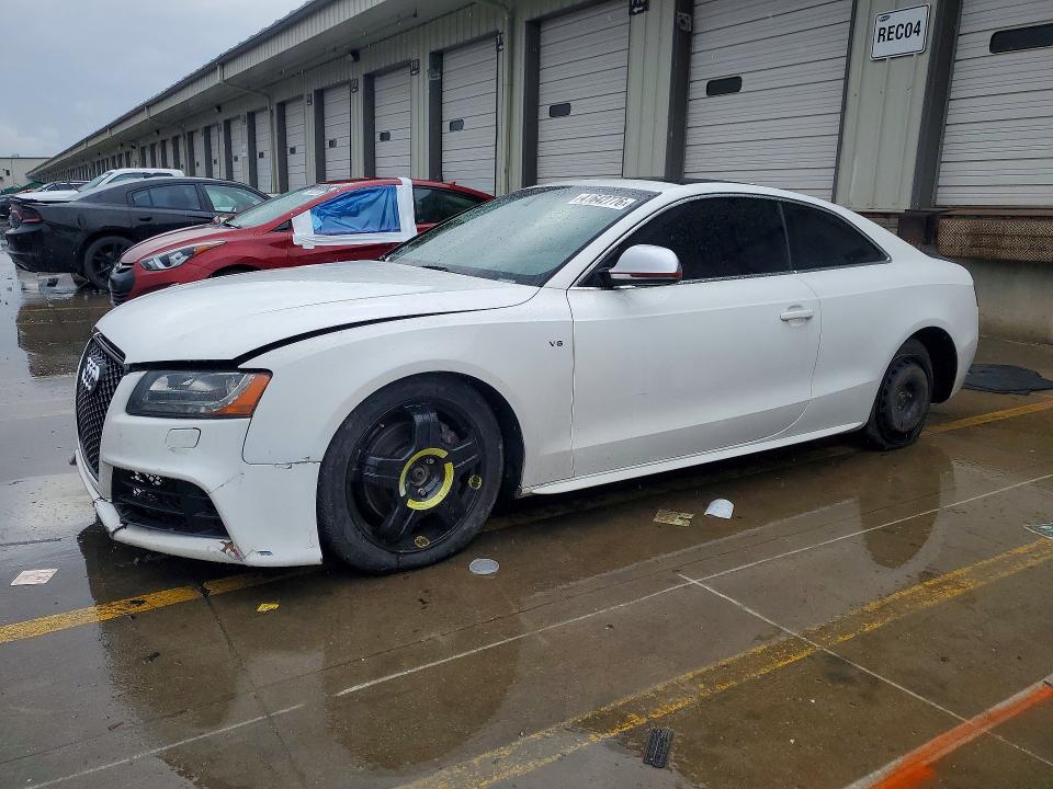 41642776 :رقم المزاد ، WAURV78T99A035365 vin ، 2009 Audi S5 مزاد بيع