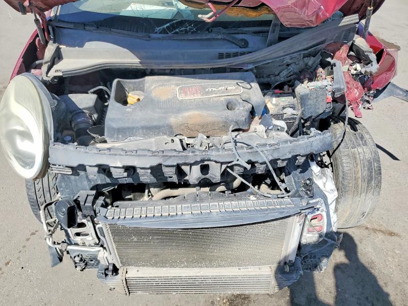 48134826 :رقم المزاد ، ZFBCFADH4GZ037434 vin ، 2016 Fiat 500l مزاد بيع