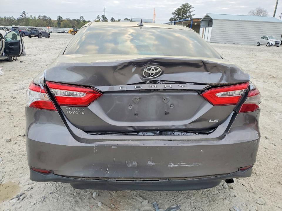2020 Toyota Camry მანქანა იყიდება აუქციონზე, vin: 4T1C11AK9LU995063, აუქციონის ნომერი: 47750056