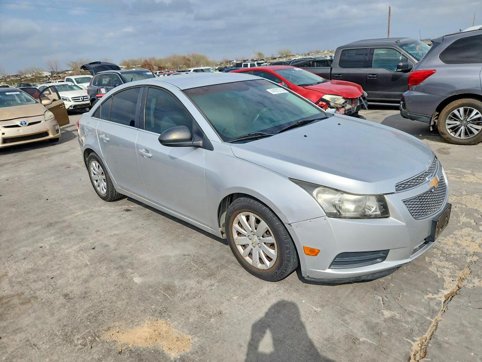 2011 Chevrolet Cruze მანქანა იყიდება აუქციონზე, vin: 1G1PC5SHXB7273942, აუქციონის ნომერი: 41672716