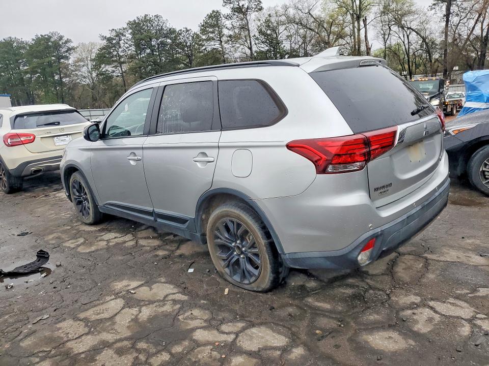 Aukcja sprzedaży 2018 Mitsubishi Outlander, vin: JA4AD3A3XJZ019925, numer aukcji: 46122146