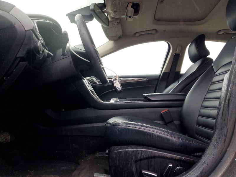 46561526 :رقم المزاد ، 3FA6P0MU7KR155656 vin ، 2019 Ford Fusion مزاد بيع