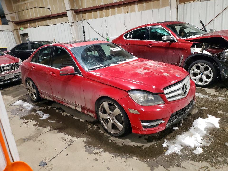 Продаж на аукціоні авто 2012 Mercedes-benz C, vin: WDDGF8BB9CA612566, номер лоту: 45570696