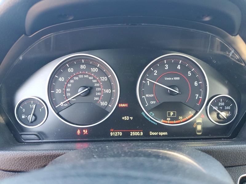 2016 Bmw 328 მანქანა იყიდება აუქციონზე, vin: WBA8E3C52GK502579, აუქციონის ნომერი: 41756866