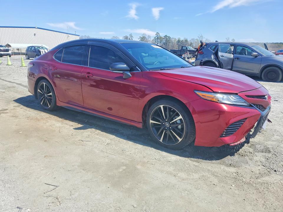 Продаж на аукціоні авто 2018 Toyota Camry, vin: 4T1B61HK1JU657477, номер лоту: 46590636