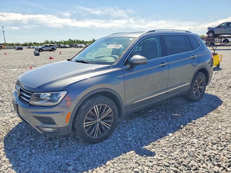 47373906 :رقم المزاد ، 3VV2B7AX5JM106368 vin ، 2018 Volkswagen Tiguan مزاد بيع