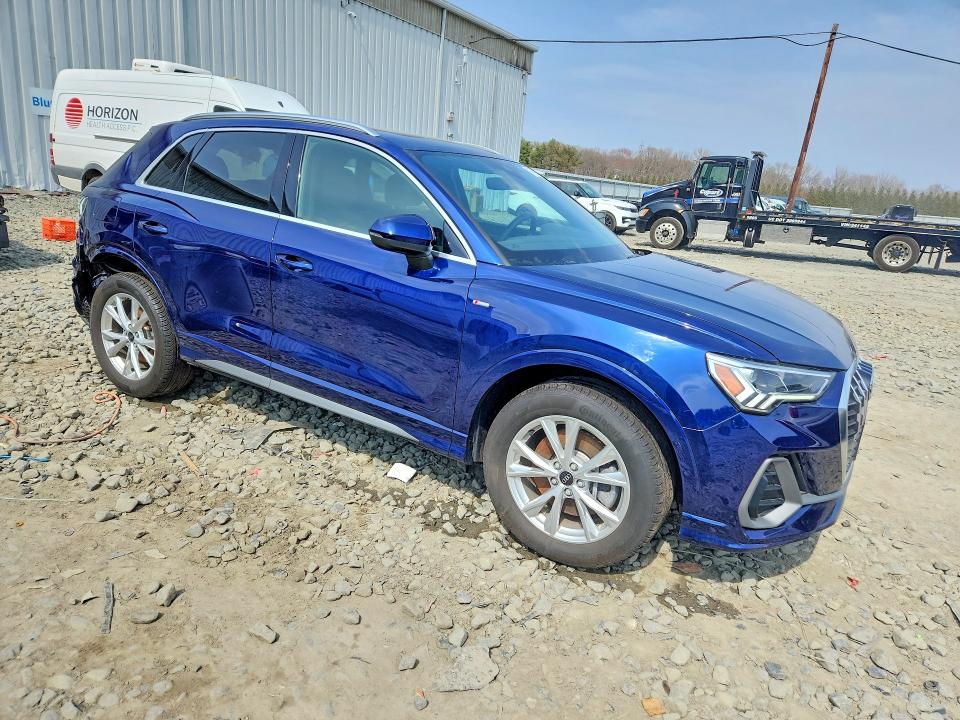 47709316 :رقم المزاد ، WA1EECF37P1022540 vin ، 2023 Audi Q3 مزاد بيع