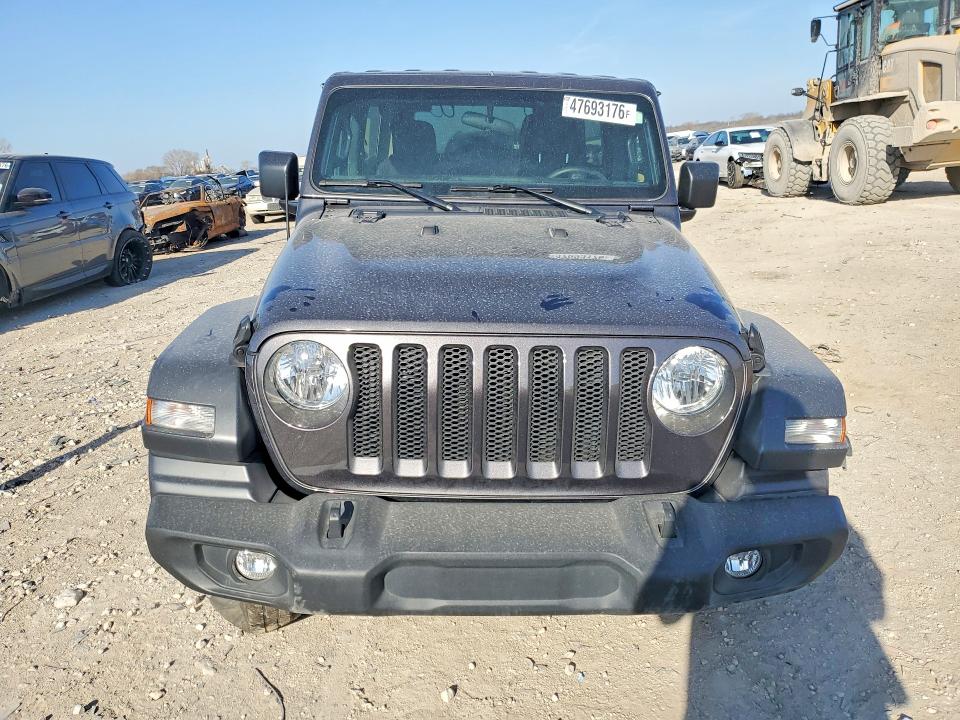 47693176 :رقم المزاد ، 1C4HJXDN4NW256497 vin ، 2022 Jeep Wrangler Unlimited مزاد بيع