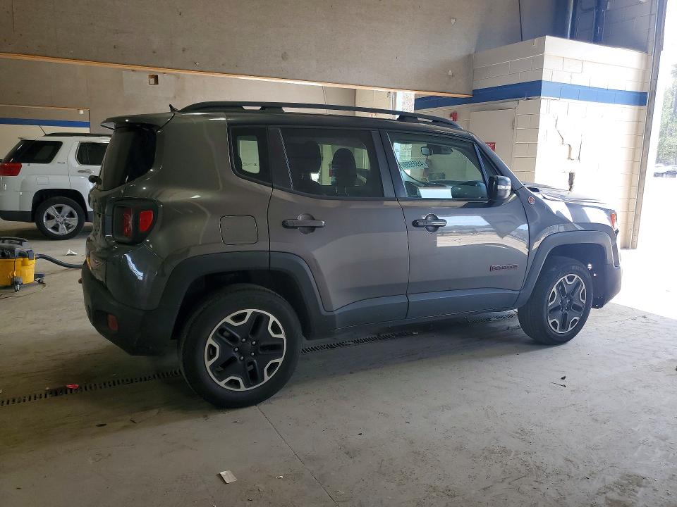 45655956 :رقم المزاد ، ZACCJBCT7GPC81780 vin ، 2016 Jeep Renegade مزاد بيع