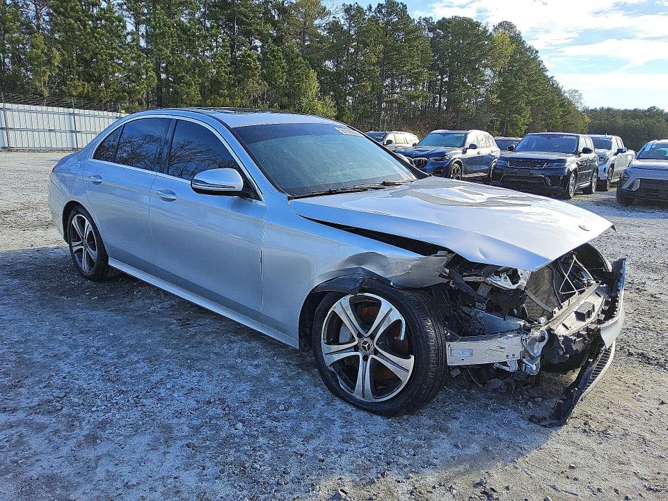 2020 Mercedes-benz E მანქანა იყიდება აუქციონზე, vin: WDDZF8EB9LA705687, აუქციონის ნომერი: 42067676