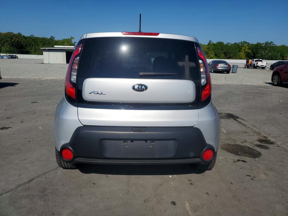 2015 Kia Soul მანქანა იყიდება აუქციონზე, vin: KNDJP3A55F7778211, აუქციონის ნომერი: 47903666