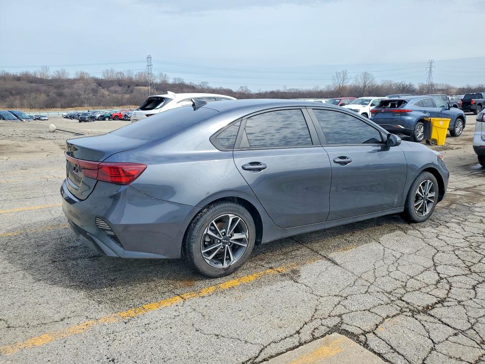 46316476 :رقم المزاد ، 3KPF24ADXPE686840 vin ، 2023 Kia Forte مزاد بيع