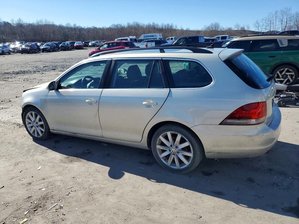 41950716 :رقم المزاد ، 3VWPL7AJ8CM643622 vin ، 2012 Volkswagen Jetta مزاد بيع