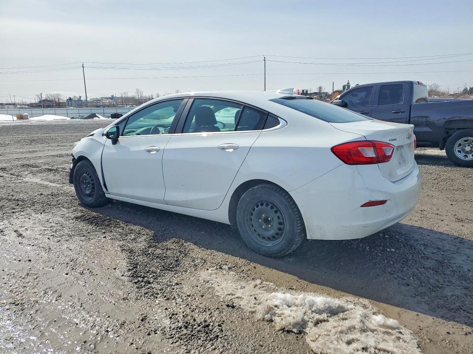 Продаж на аукціоні авто 2018 Chevrolet Cruze, vin: 1G1BE5SM2J7138177, номер лоту: 46915626