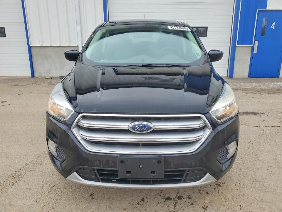 Продажа на аукционе авто 2017 Ford Escape, vin: 1FMCU9GD5HUE58762, номер лота: 79531955