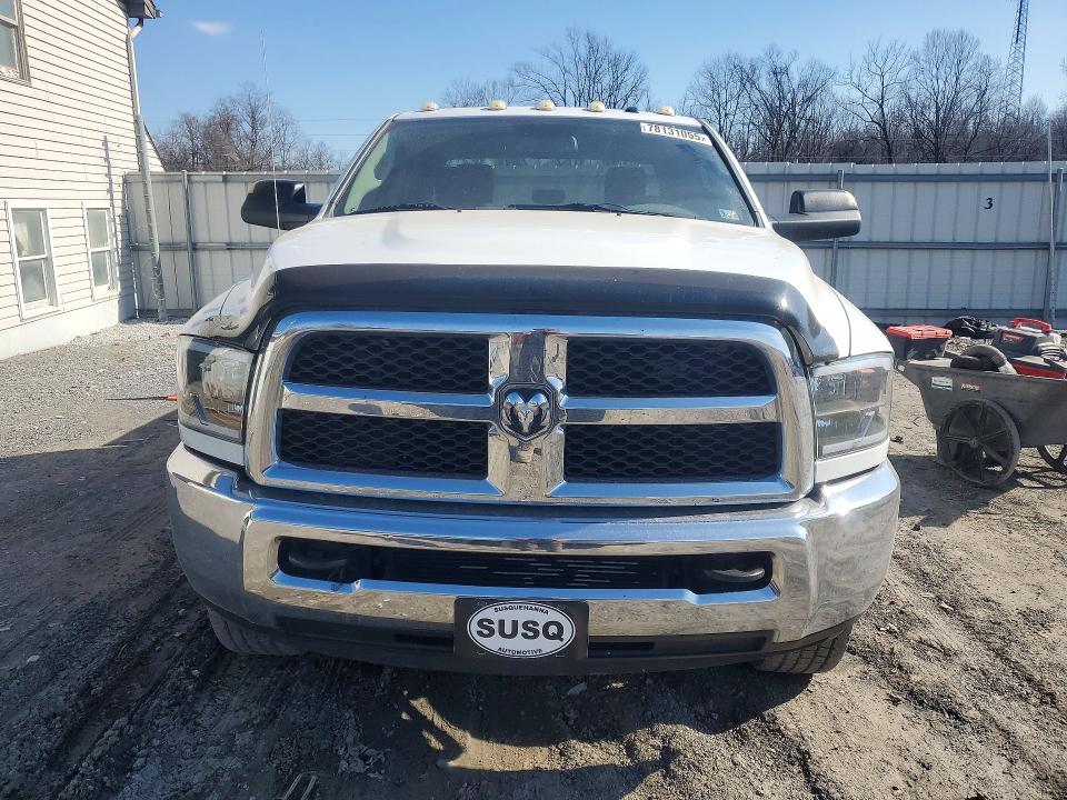 78131055 :رقم المزاد ، 3C6UR5CL1EG322201 vin ، 2014 Ram 2500 مزاد بيع