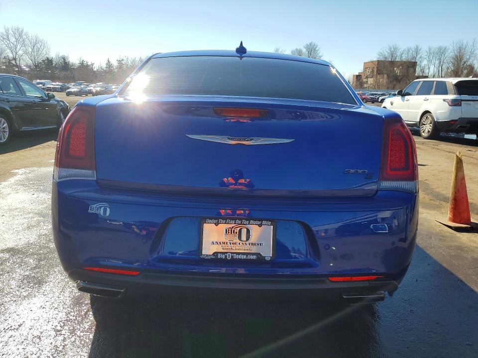 Продаж на аукціоні авто 2019 Chrysler 300, vin: 2C3CCABG4KH733224, номер лоту: 79958415
