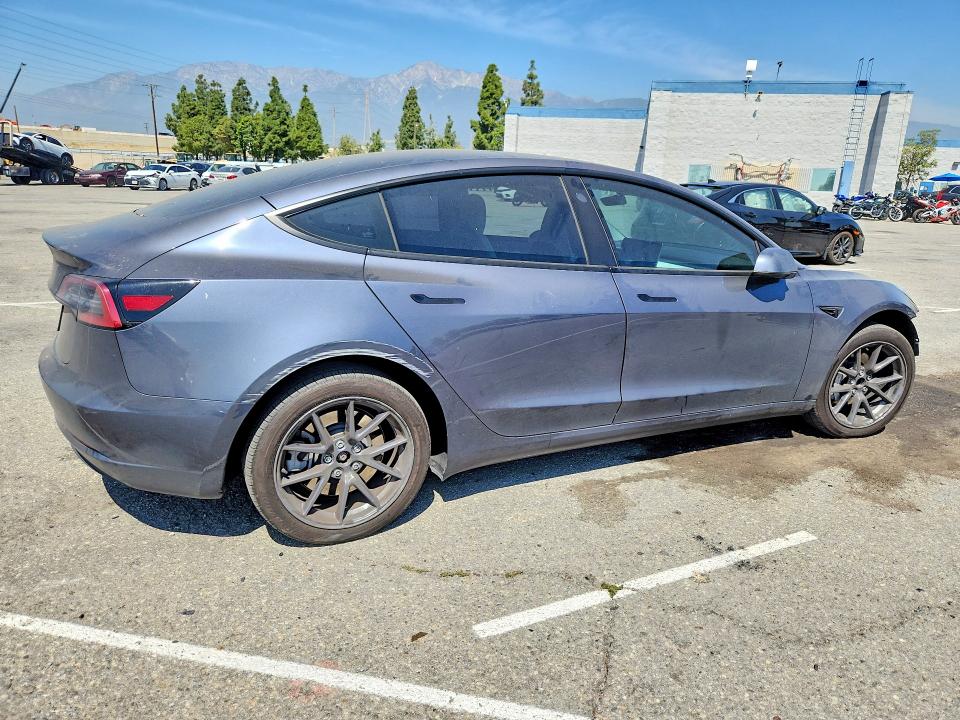 2023 Tesla Model 3 მანქანა იყიდება აუქციონზე, vin: 5YJ3E1EA8PF580390, აუქციონის ნომერი: 46710916