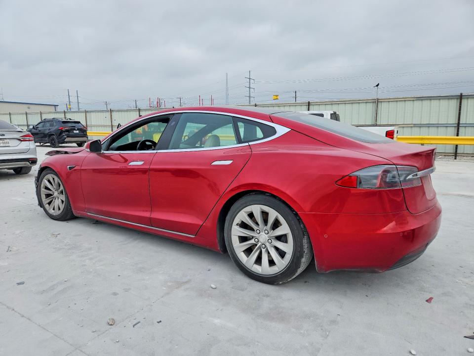 76513825 :رقم المزاد ، 5YJSA1E29LF364901 vin ، 2020 Tesla Model S مزاد بيع