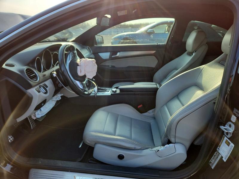 47757316 :رقم المزاد ، WDDGJ4HB2FG361261 vin ، 2015 Mercedes-benz C مزاد بيع