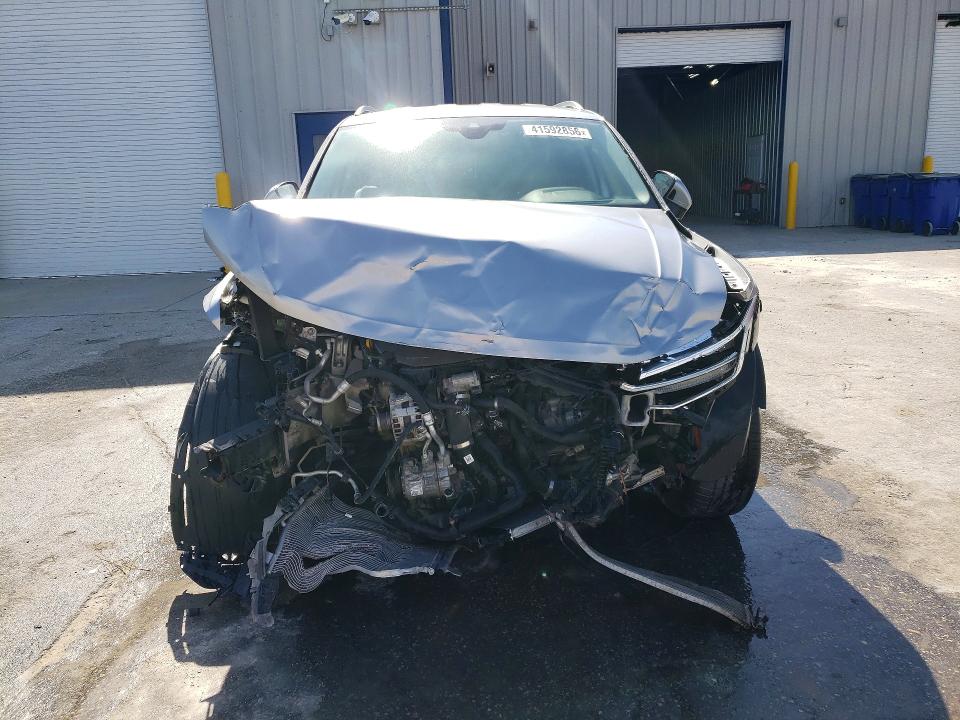 Продажа на аукционе авто 2024 Volkswagen Tiguan, vin: 3VV2B7AX3RM042536, номер лота: 41592856
