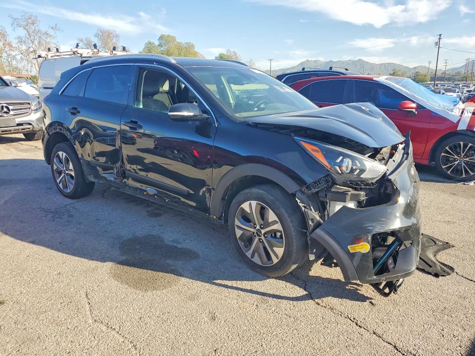 2022 Kia Niro მანქანა იყიდება აუქციონზე, vin: KNDCC3LG3N5149186, აუქციონის ნომერი: 77790015