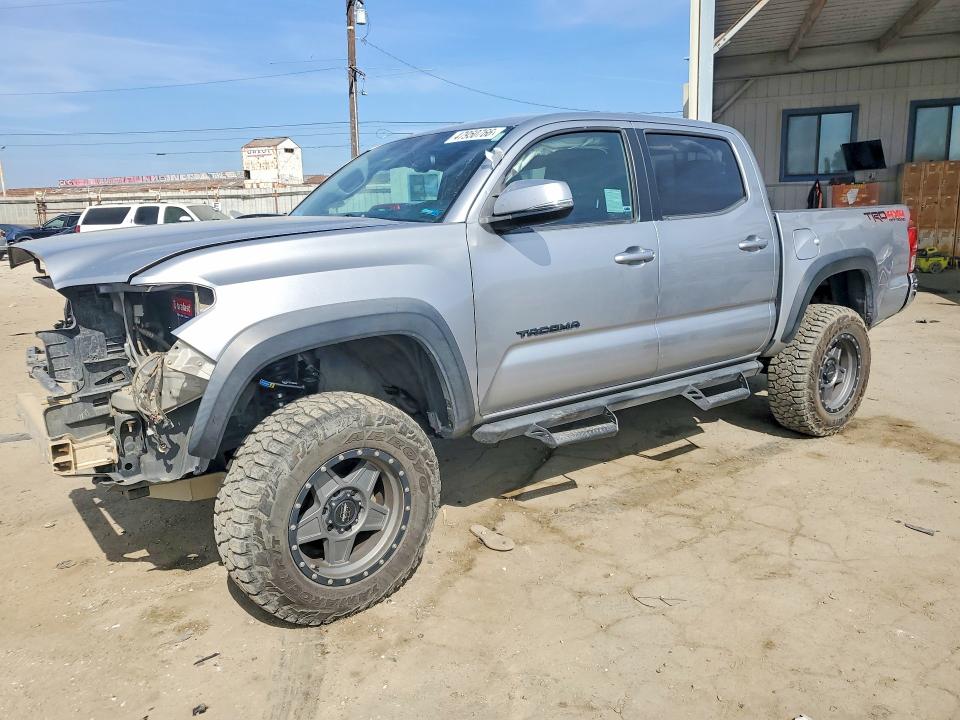 Продаж на аукціоні авто 2017 Toyota Tacoma, vin: 3TMCZ5AN0HM090740, номер лоту: 47950766
